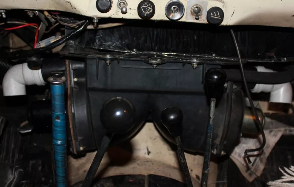 Печка газона. Отопитель салона газ 3309 дизель. Печка газона. Печка на газ 3307. Печка газ 3307 на хантер.