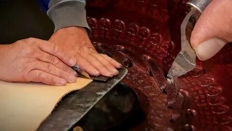 Аузында лесбиянка