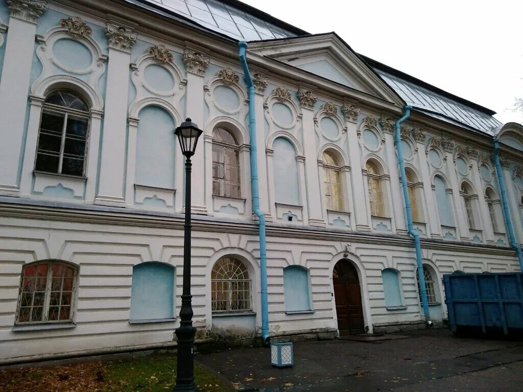 спбгу васильевский остров. ул. питер университет спбгу. южный пакгауз биржи спб. санкт петербургский государственный университет улица.