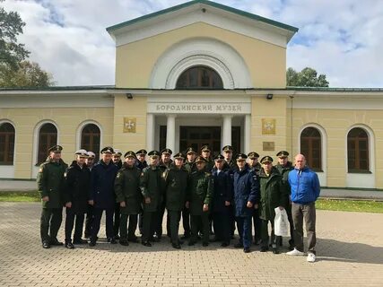 Военное маяковская