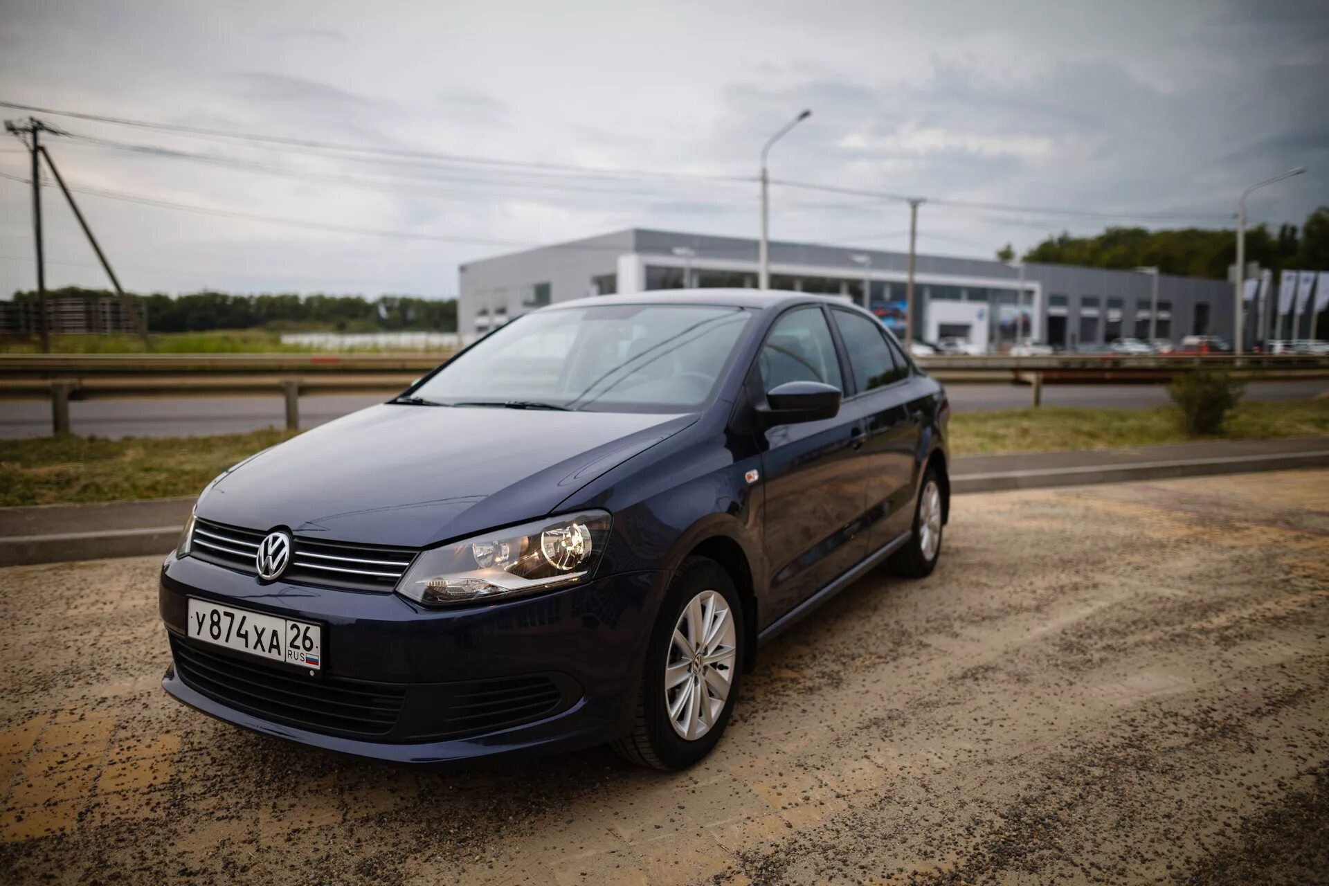 Volkswagen полу. Volkswagen Polo sedan. Volkswagen Polo sedan 2013. Volkswagen Polo sedan (2010). Фольксваген поло 2013 темно синий.