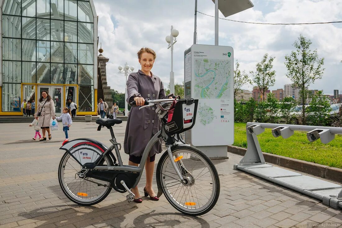 Московский велопрокат ВЕЛОБАЙК. Станция велопроката Москва. Велошейринг Москва.