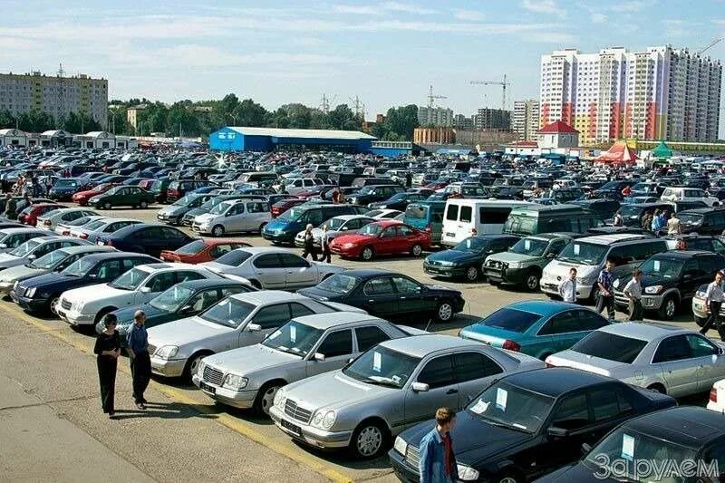 Авторынок рубин. Люберецкий авторынок автогарант. авторынок котельники автогарант. автомобильный рынок 90х люберцы. авторынок автогарант новорязанское шоссе.