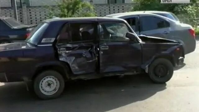 Ваз 2101 старая. Ваз 2101 автоэкспорт. Ваз 2101 универсал. Ваз 2105 ссср. Жигули 2101.