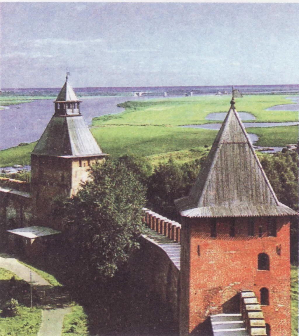 Архитектура новгорода 14-15 веков. Новгород в xii xiv вв. Новгород в xii xiv вв. Великий новгород в древней руси. Церковь федора стратилата новгород.