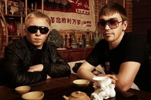 Макси ак 47. Ак 47 группа витя. Ак 47 группа витя и максим. Ак 47 витя и максим. Ак 47 рэп группа.