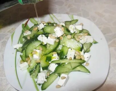 Салат огурцы фета