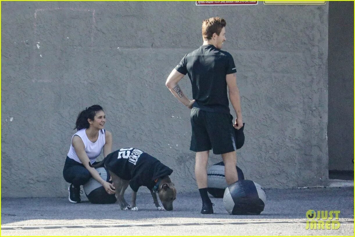 Nina Dobrev and Shaun White. Добрев и шон уайт