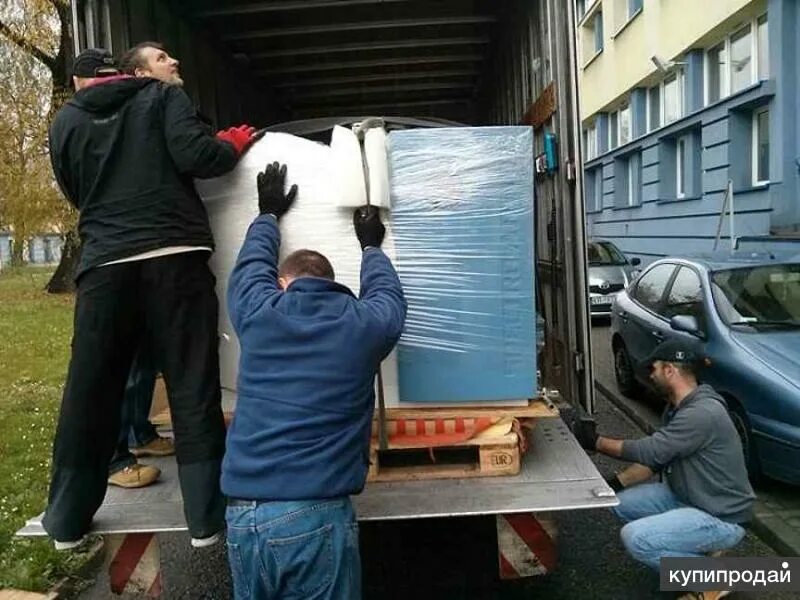 Грузчики на 3 часа. Грузчики москва. Такелажные грузчики. Такелажная система для грузчиков. Квартирный переезд.