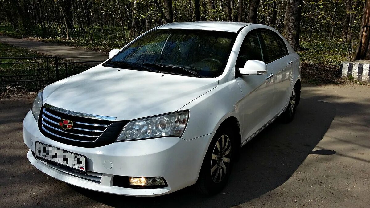 Джили эмгранд краснодар. Geely Emgrand ec7. Гели Эмгранд ес7. Белый Geely Emgrand 7. Geely Emgrand ec7 белая.