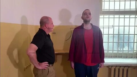 Пол наемник