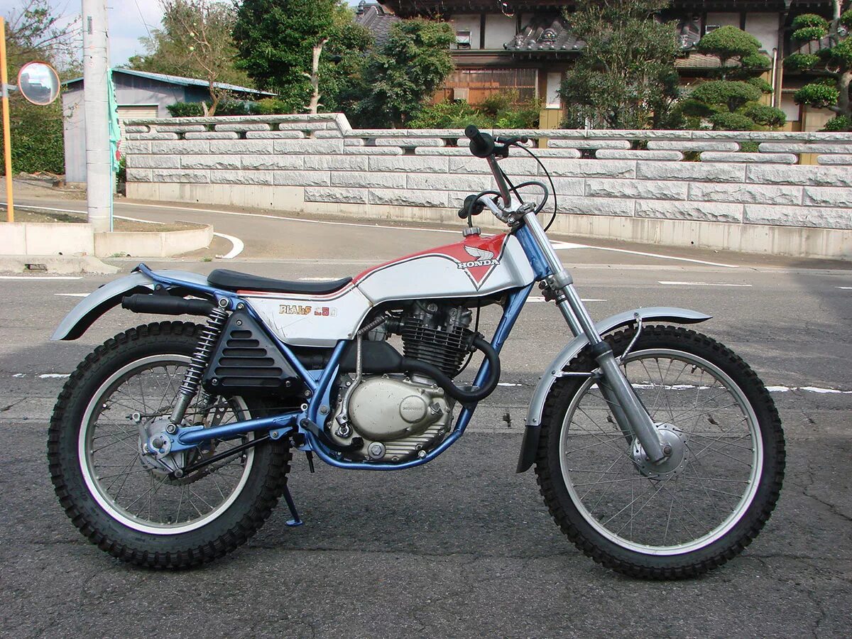 Тл 250. Honda tl250. Honda tl600. Honda 1975. Gogomobil tl250.