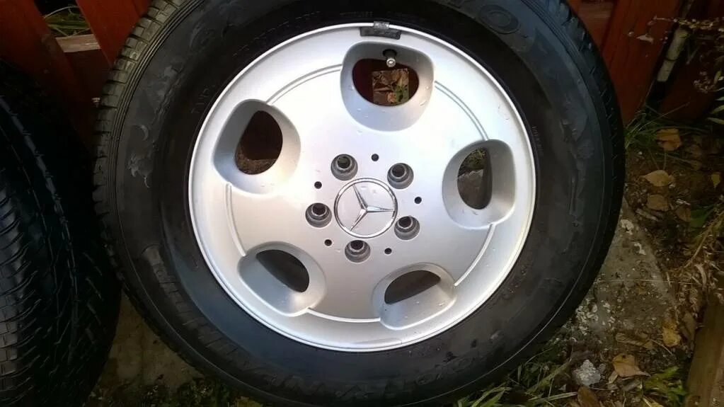 Литые диски мерседес вито. Литые диски мерседес вито. Диски мерседес вито r17. Колеса мерседес вито 638. Диски на мерседес вито 638.