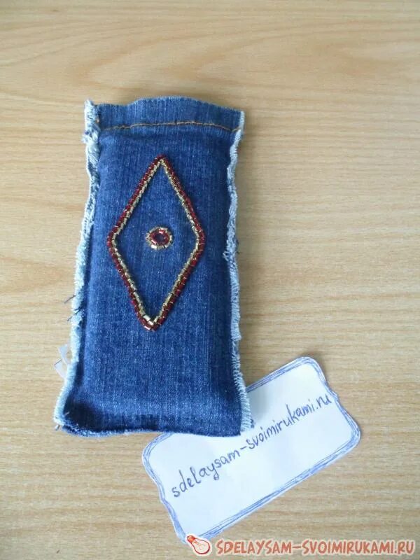 сшить чехол из джинсов. сшить чехол из джинсов. раскрой чехла для планшета. сшить чехол из джинсов. чехол для телефона из джинса.
