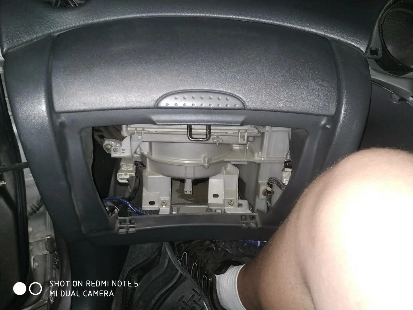 Электро подогрев печки - "ТЭН" Toyota VItz 135 - Toyota Vitz (130), 1,3 л, 2012 