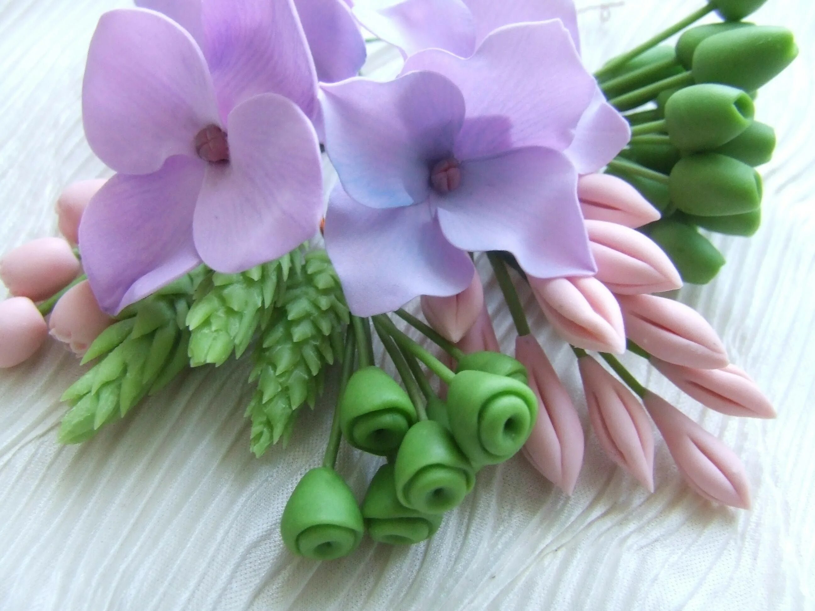 поделки из холодного фарфора. поделки из холодного фарфора. холодный фарфор цветы. холодный фарфор для лепки. лепка из холодного фарфора.