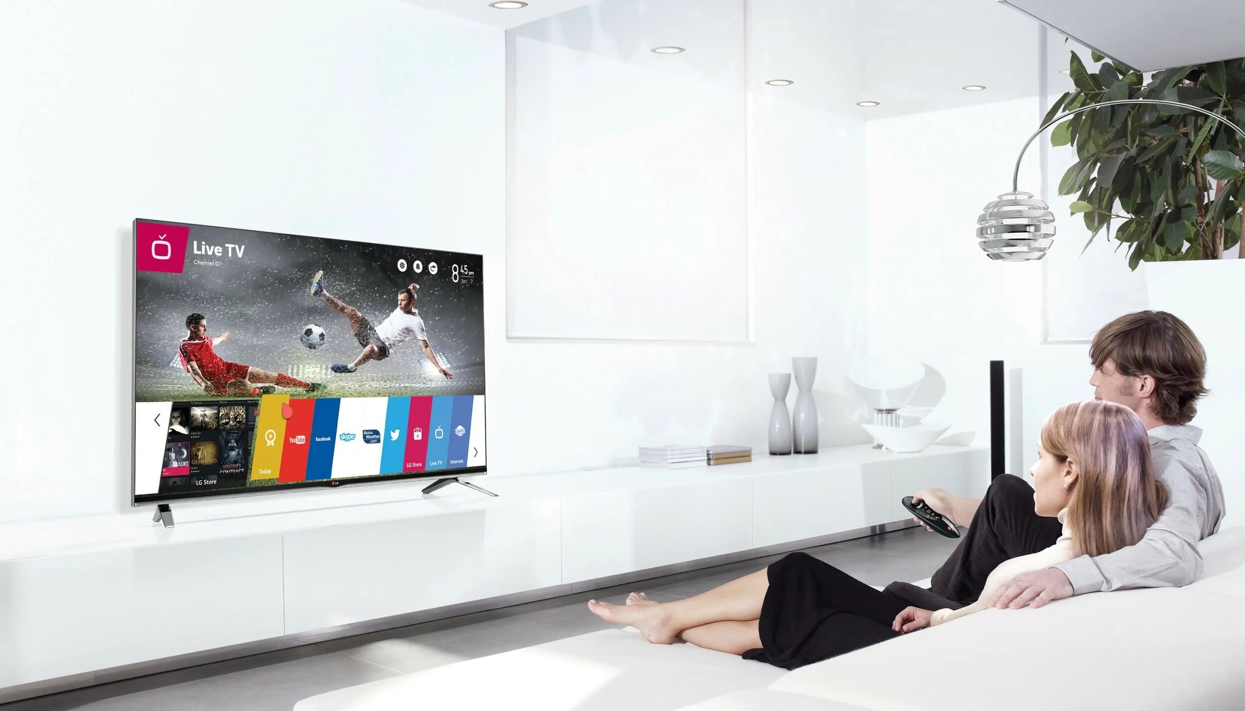 Телевизоры в умном доме яндекса. LG Smart TV. Телевизор LG Smart TV banner. LG Smart TV WEBOS.