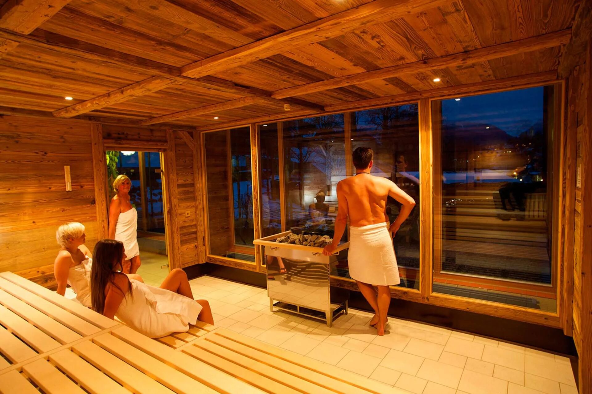 Пивные термы. Taunus-Therme Sauna. Therme Erding Sauna. Сауна Эрдинг Германия. Термы Германия сауна.