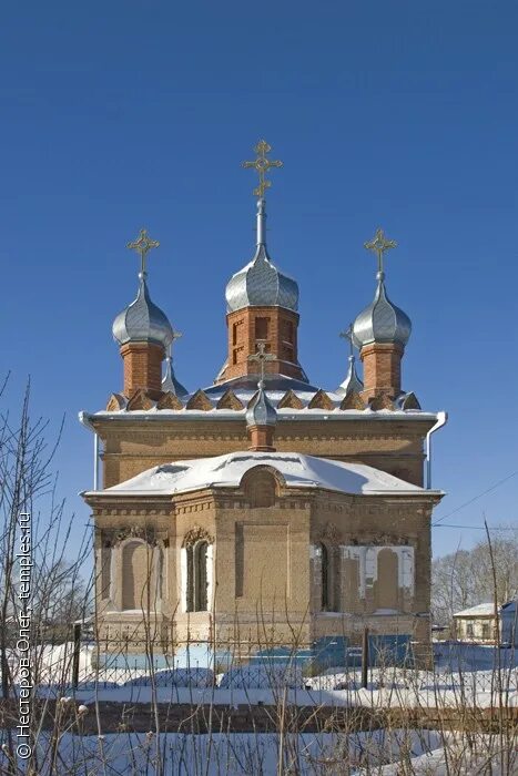 Храм в селе вилино бахчисарайского района. Куйбышево храм. Мельница куйбышево ростовской области. Куйбышево храм. Бывшая католическая церковь в куйбышеве новосибирской области.