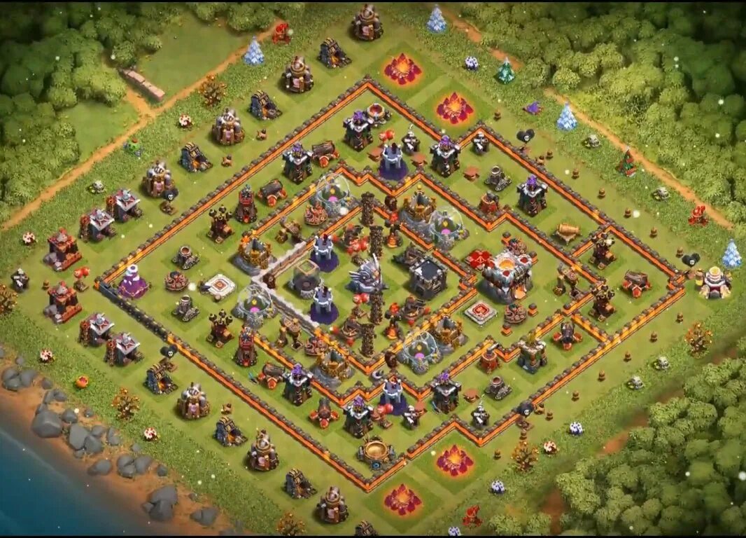 Общество база 11. Клэш оф кланс 11 ратуша. База 11 ТХ Clash of Clans. 11 Ратуша в Clash of Clans.