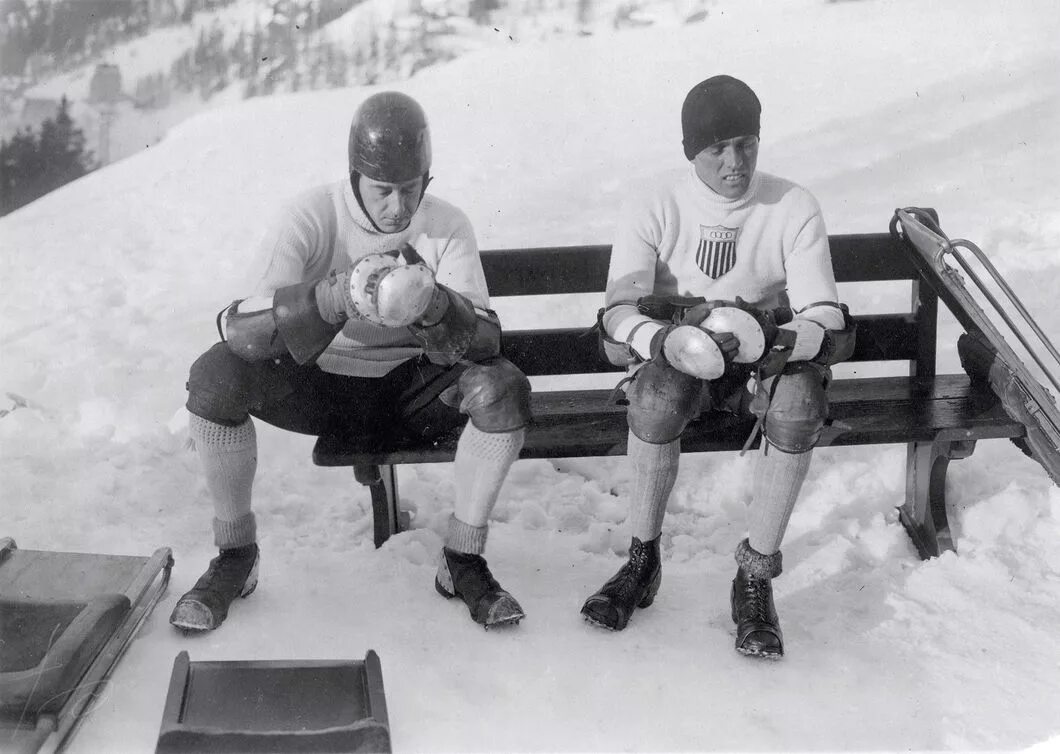 Зимние олимпийские игры 1928 года. Скелетон спорт в 1928. Дженнисон Хитон. Джон Хитон скелетон. Зимние Олимпийские игры 1928 года в Санкт-Морице.
