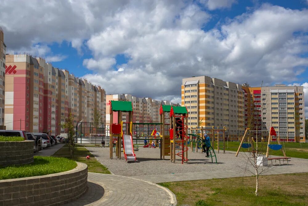 Новосибирск родники ул. Новосибирск район Родники. ЖК Родники Новосибирск. Микрорайон Родники. Родники Калининский район Новосибирск.