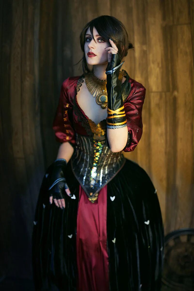 Poe morrigan. Морриган Dragon age косплей. Морриган Dragon age. Lady Melamory Морриган. В образе Морриган.