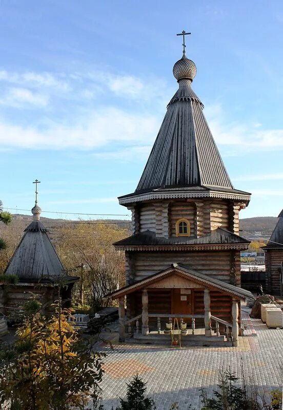 Мурманск архиерейское свято-феодоритовское подворье. Подворье мурманска. Подворье мурманска. Подворье мурманска. Подворье мурманска.