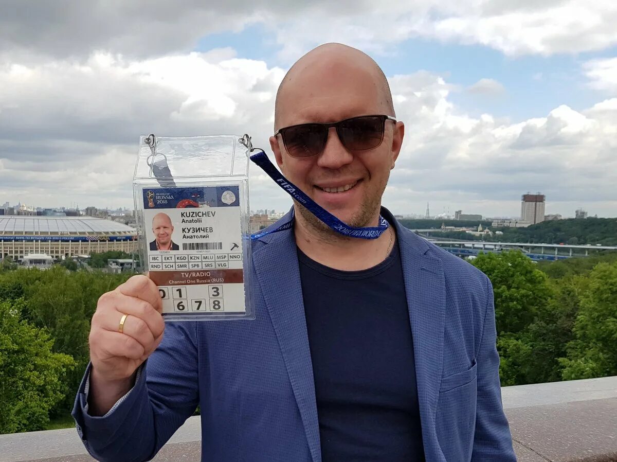 анатолий александрович ку́зичев. артём шейнин и анатолий кузичев. анатолий кузичев. анатолий александрович кузичев заболел. время покажет прямой эфир.