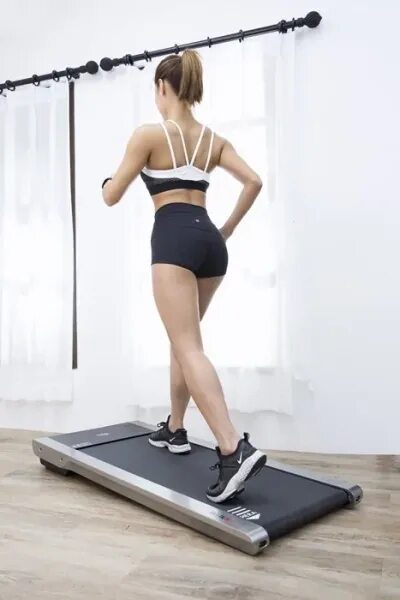 Спортмастер купить дорожку. Health one WALKRO 2.0. Беговая дорожка axelus 222. Беговая дорожка с ручками для скандинавской ходьбы Torneo. Механический тренажер для ходьбы.