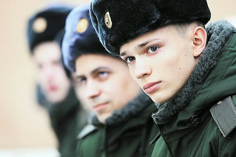 Подготовка призывников. Юноши призывного возраста. Литва призывники. Подготовка юношей к военной службе. Воинская служба по призыву.