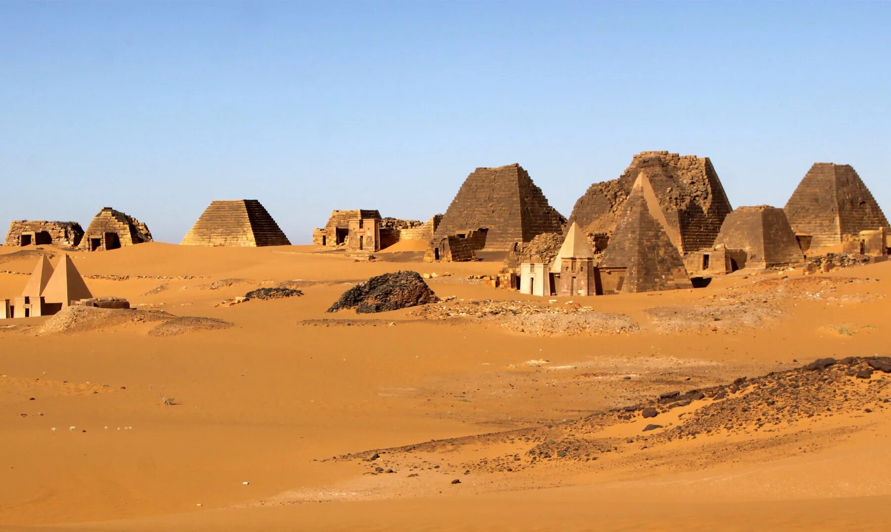 Пирамиды мероэ судан. Цивилизация мэроэ достижения. Пирамиды нубии. Нубийские пирамиды в судане. Цивилизация мэроэ достижения.