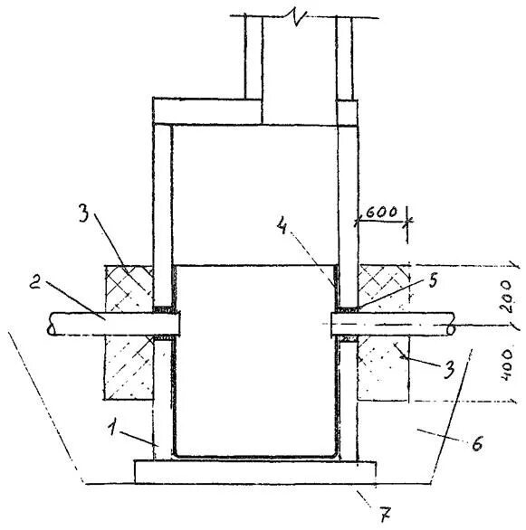 Проход трубы через ж б колодец. Водоупорный замок в колодце чертеж. Водоупорный замок в железобетонных колодцах СП. Гидроизоляция канализационных колодцев чертёж. Водоупорный замок в железобетонных колодцах что это.