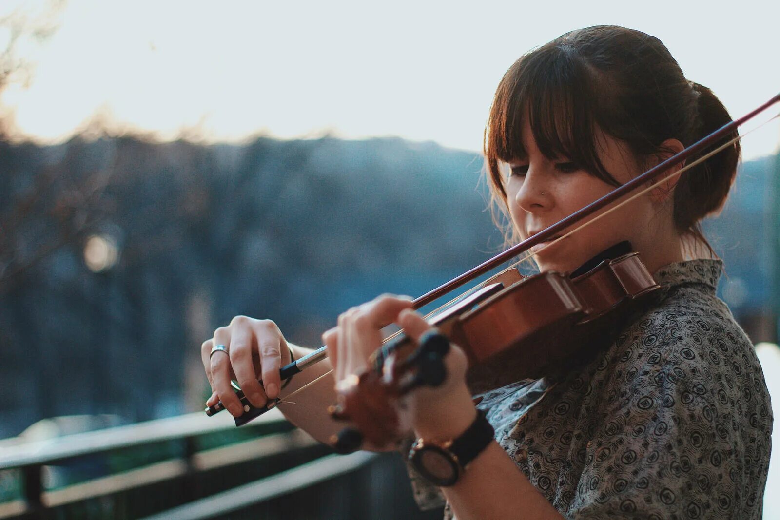 Скрипка. Красивая скрипка. Фотосессия со скрипкой. Violin музыка