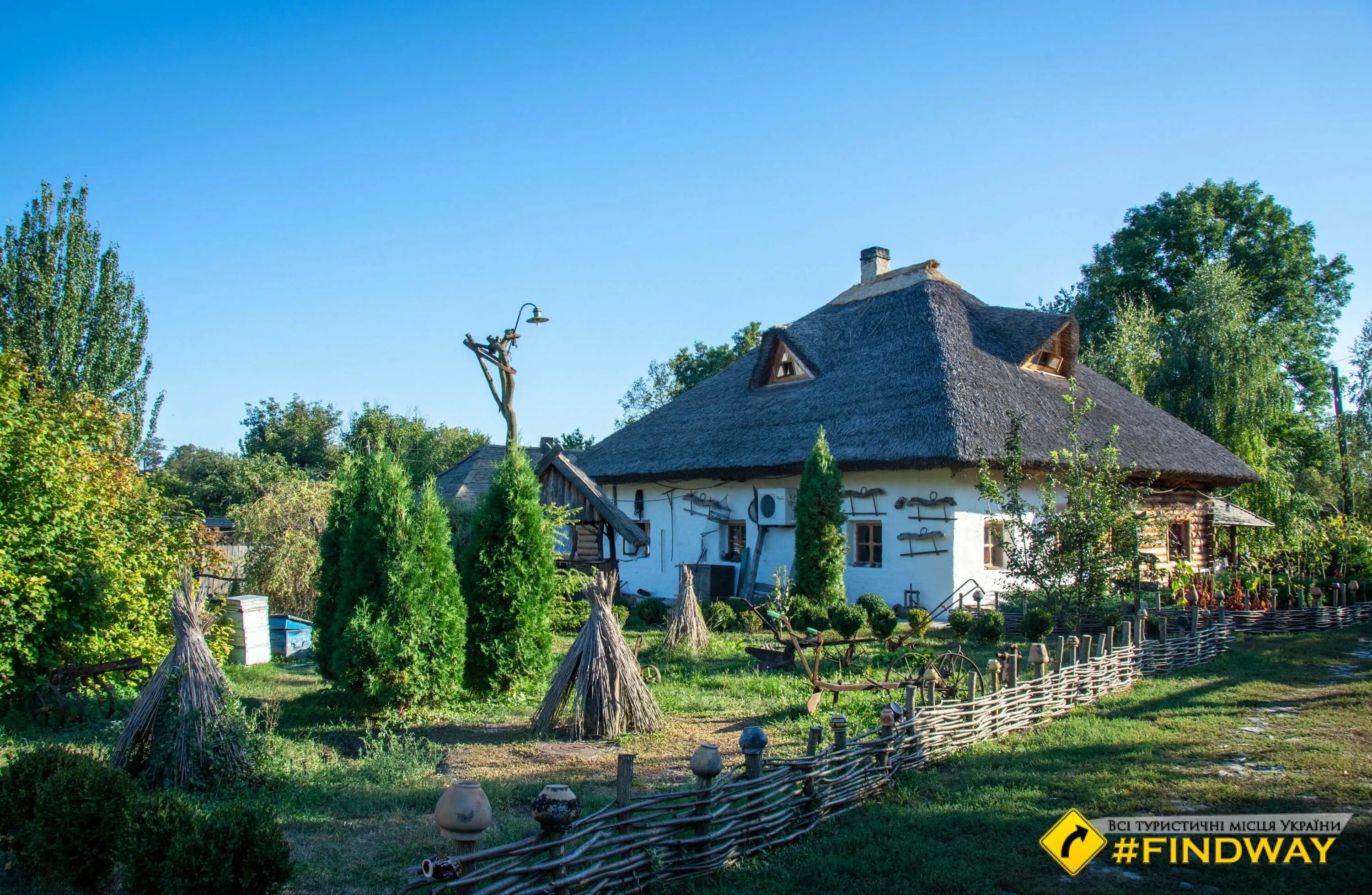 Село большие сорочинцы гоголь. Деревня гоголя сорочинцы. Деревня гоголя сорочинцы. Село диканька гоголь. Село великие сорочинцы.