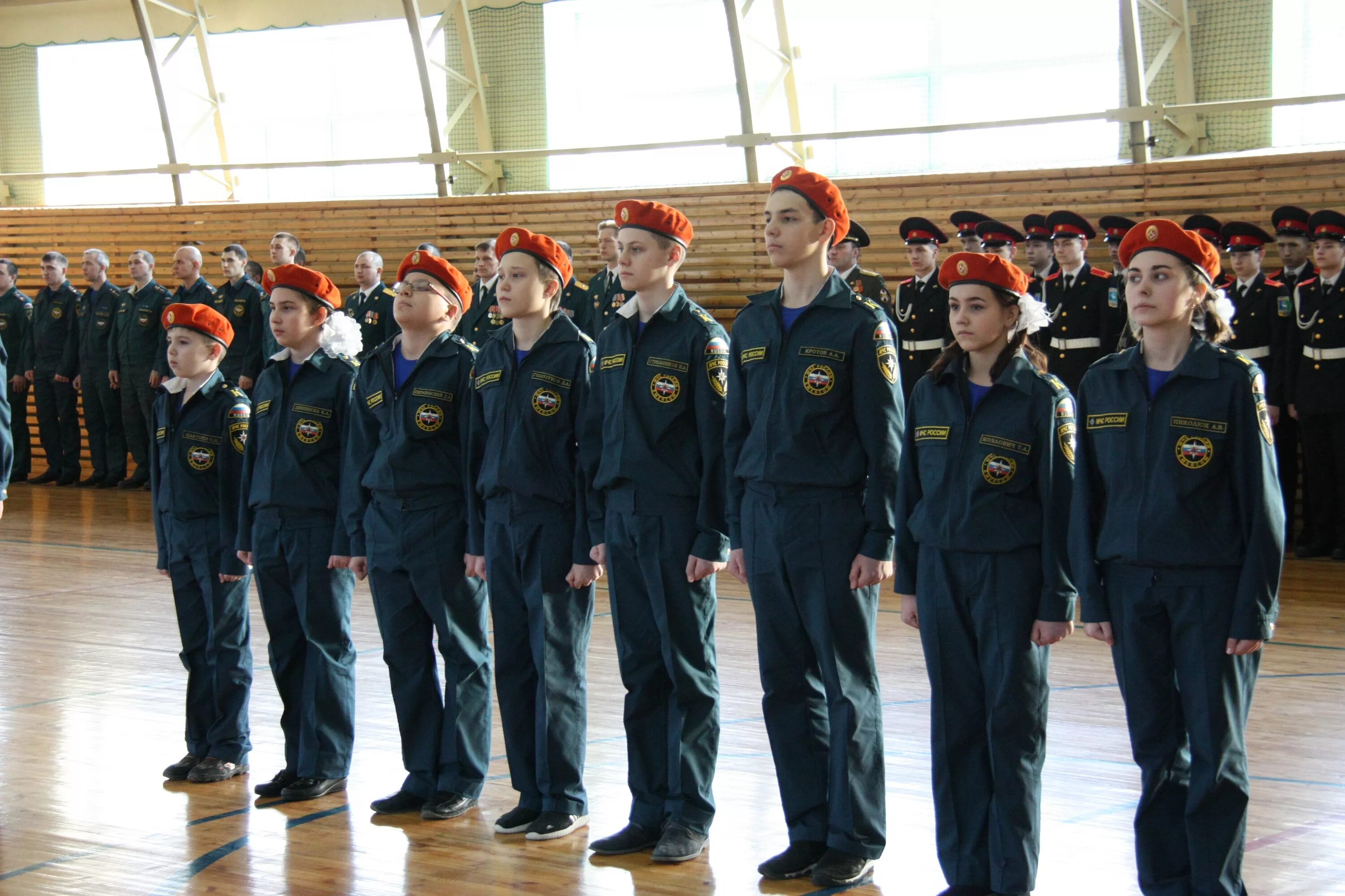Федосеенко вячеслав сергеевич мчс иркутск. Кадеты мчс россии форма. Кадетский корпус мчс в вытегре. Кадеты мчс. Кадеты мчс россии форма.