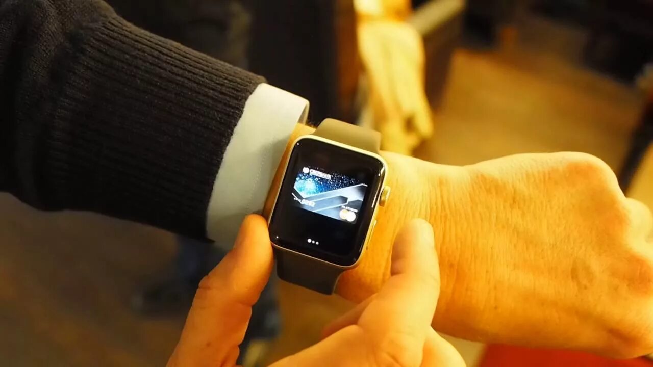 Часы оплачивать покупки. Apple watch оплата. Оплата с часов Apple. Оплата картой Apple watch. Эппл часы для оплаты.