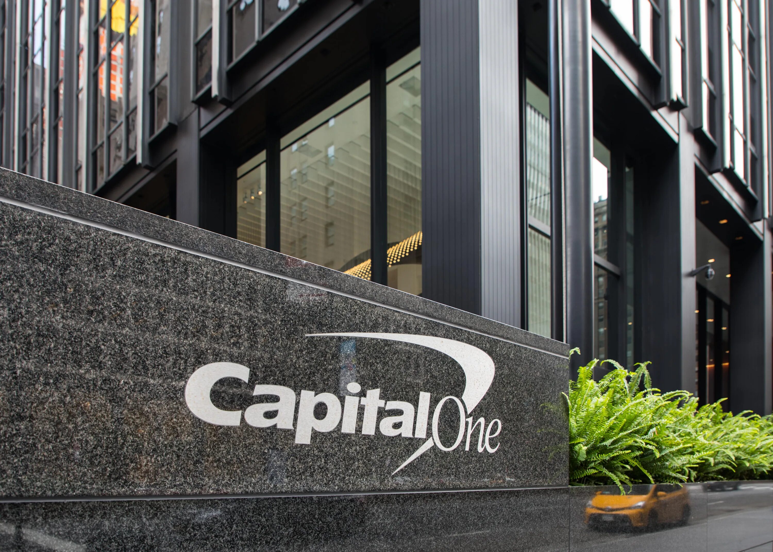 Capital one. Компания s8 Capital. Household Bank. Capital Concierge.