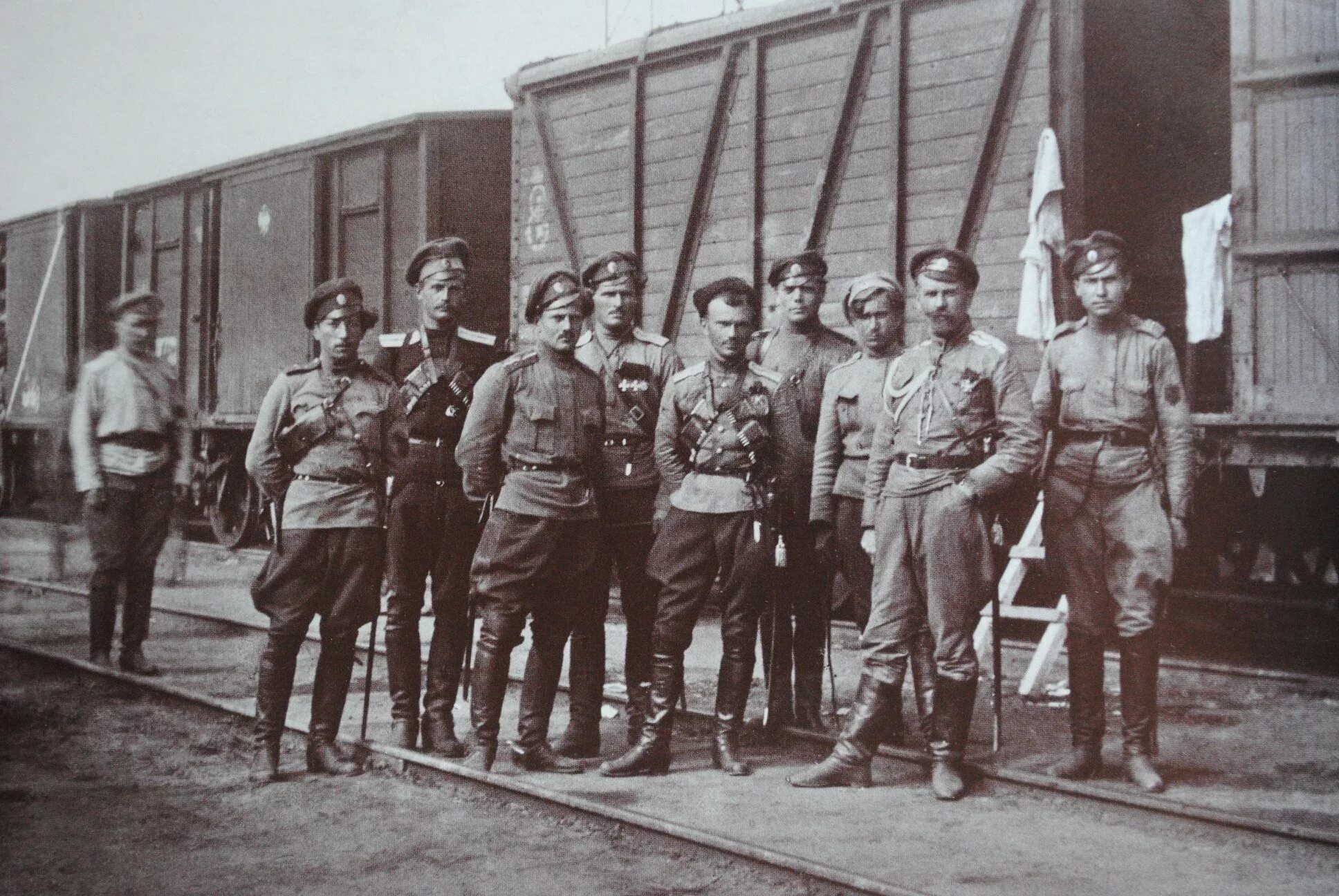 Белочешский мятеж в пензе. Бело чехословацкий корпус. Бело чехословацкий корпус. Бело чехословацкий корпус. Дитерихс 1919.