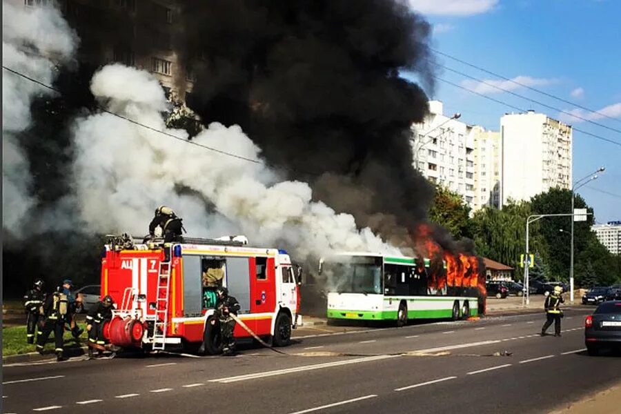 Пожар в общественном транспорте. Пожары на транспортных средствах.