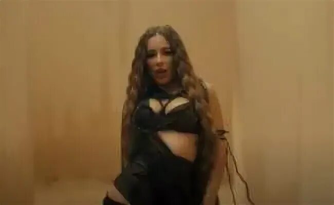 ани лорак лабиринт обложка. ани лорак лабиринт 2022. ани лорак лабиринт фото. песня лабиринт ани. ани лорак лабиринт 2022.