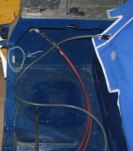 Где находятся номера на оке Уаз двигатель где находится