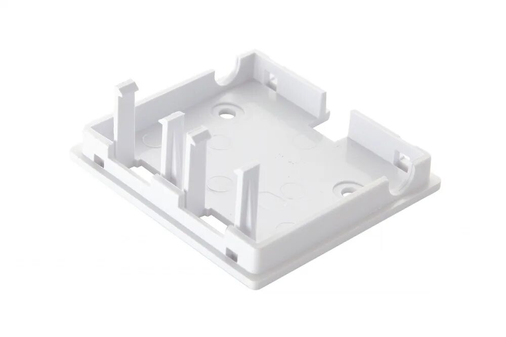 Eurolan 12a-00-02wt. Ip 20,шт. Коробка на 2 модуля. Изделий viva, ip40,2мод dkc 54640. Бокс makel 4 модуля 63104.