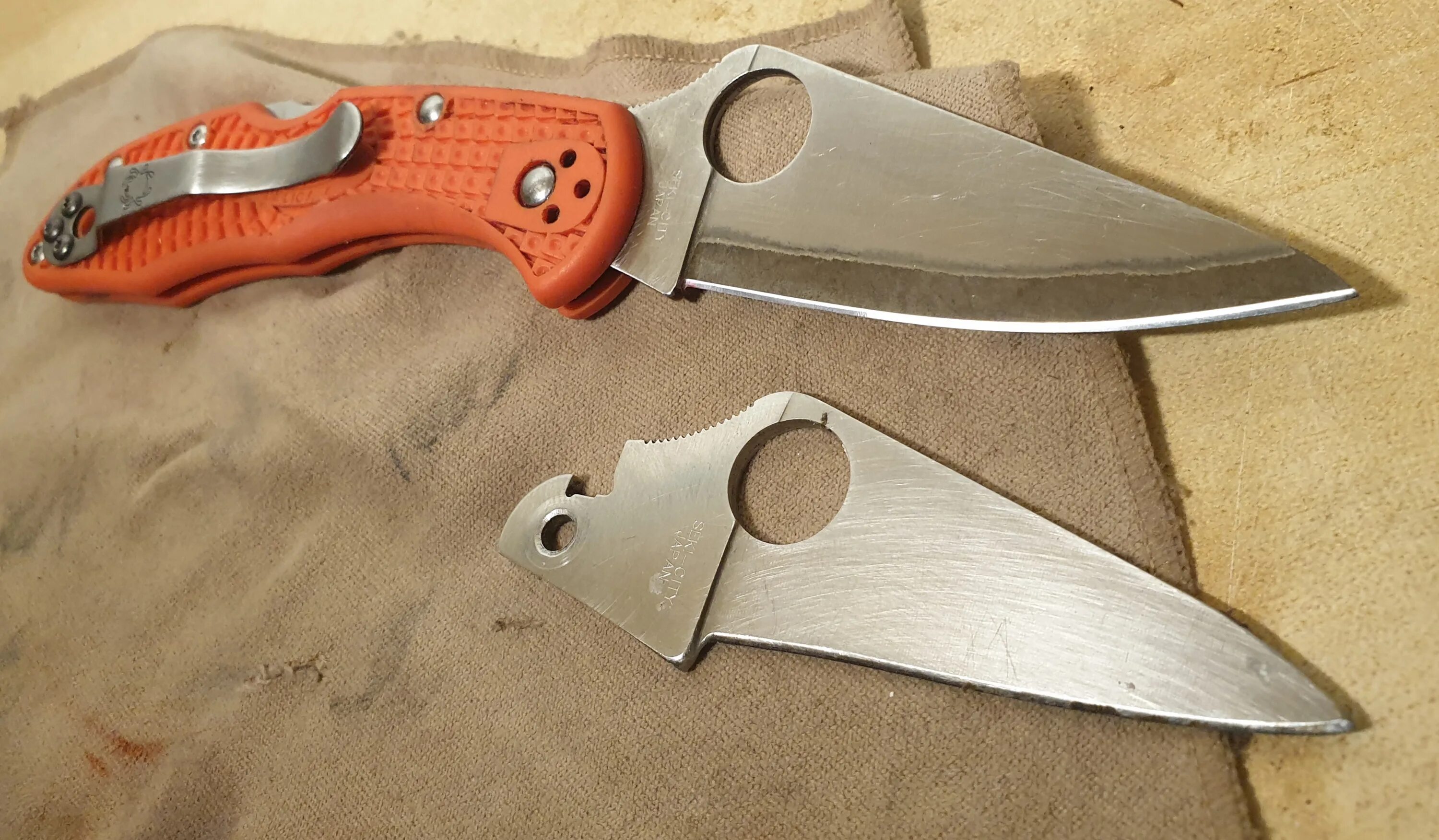 Нож градиент кс2. Складной нож кс 2. Knife cs2. Новое лезвие. Нож клык кс го.