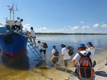 Флотилия плавучих университетов