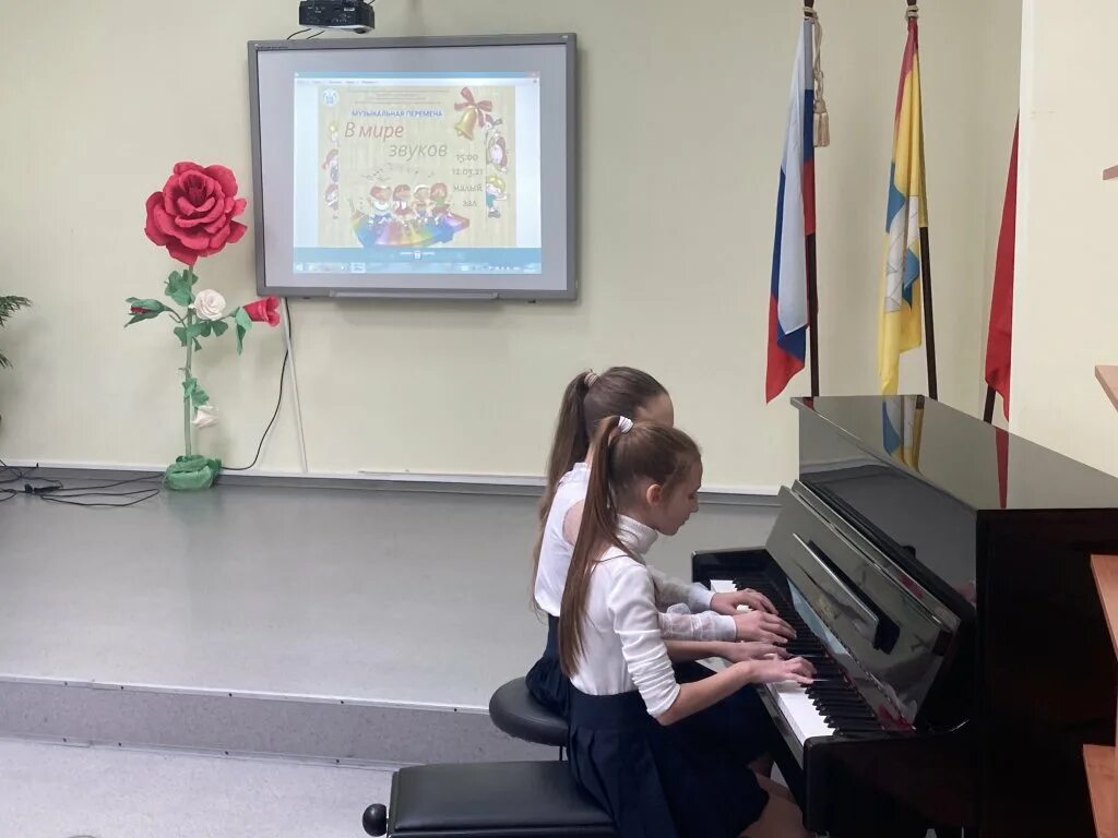 константиновская музыкальная школа домодедово. художественная школа домодедово. музыкальная школа домодедово. муз школа на талалихина в домодедово. домодедовская хоровая музыкальная школа на талалихина.