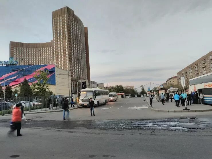 Автостанция вднх москва. Автостанции вднх москва. Автобусная станция вднх. Автобусная станция вднх. Автостанции вднх москва.