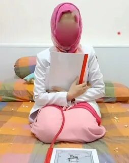Hijab Adventure, ibu dokter 🧕t.coF44uqhL3IQ 🧕t.coHAYIs1...
