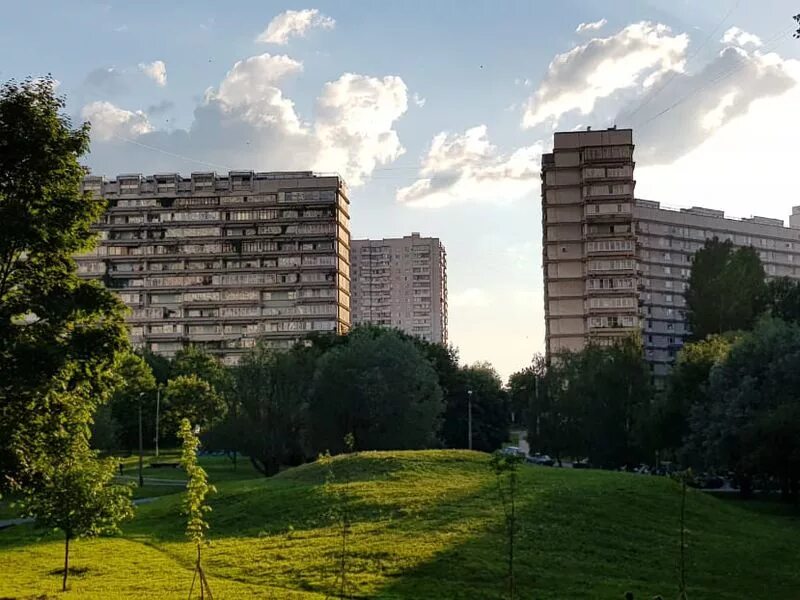 Северное Чертаново экспериментальный район. Северное Чертаново район будущего. Чертаново холмы. Экспериментальный дом в Чертаново.