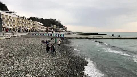 Море в сочи в январе